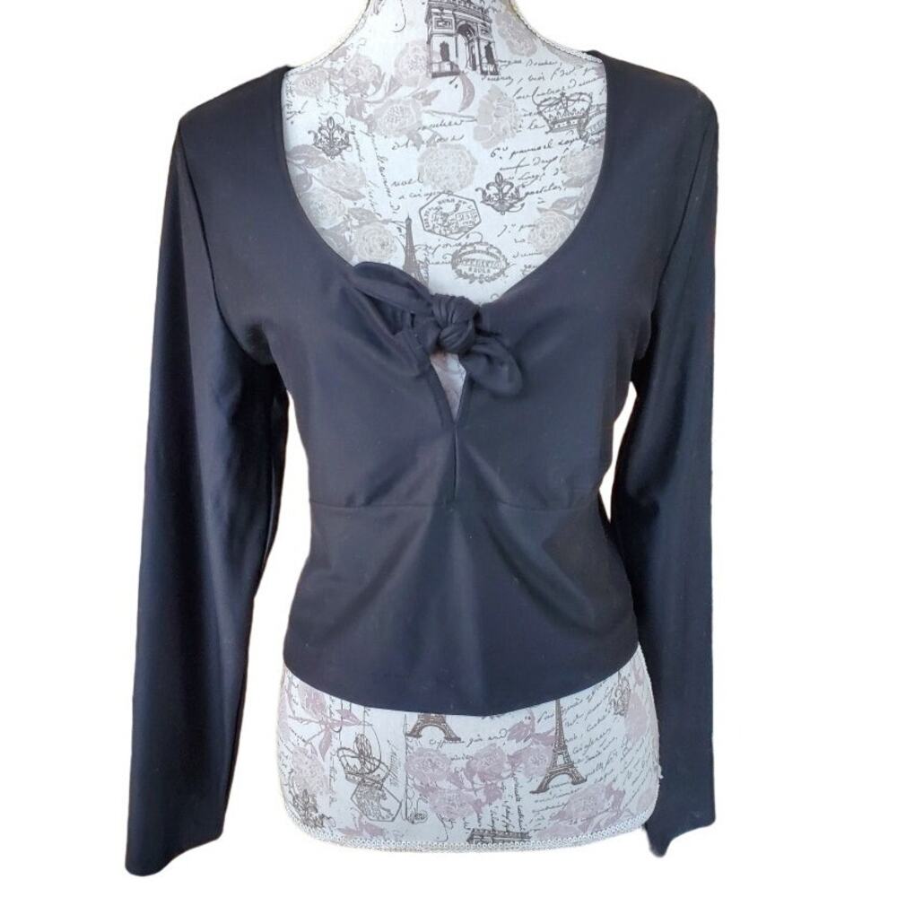 VICTORIA SPORT BLACK LONG SLEEVE SIZE LARGE SHIRT
